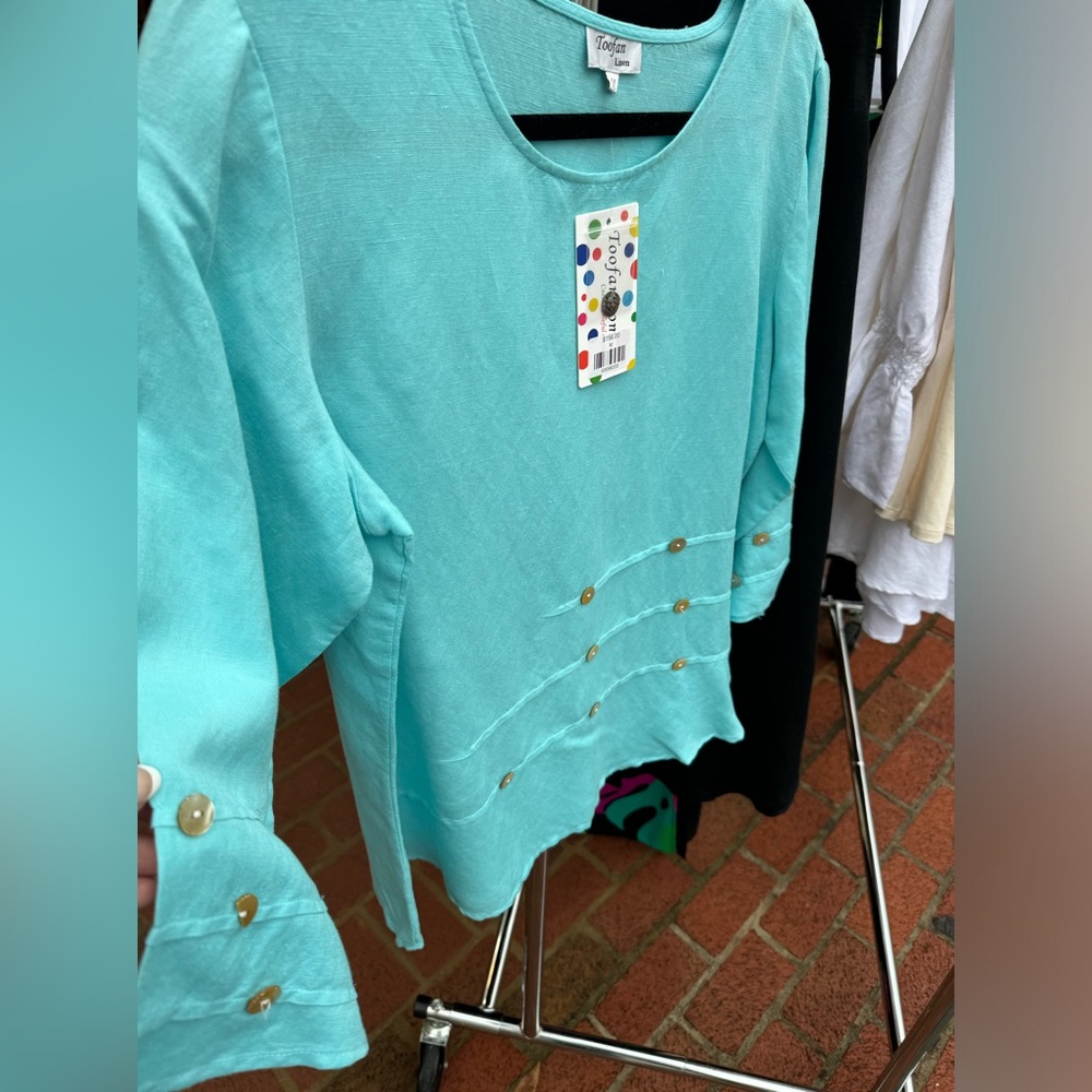 Toofan linen top
